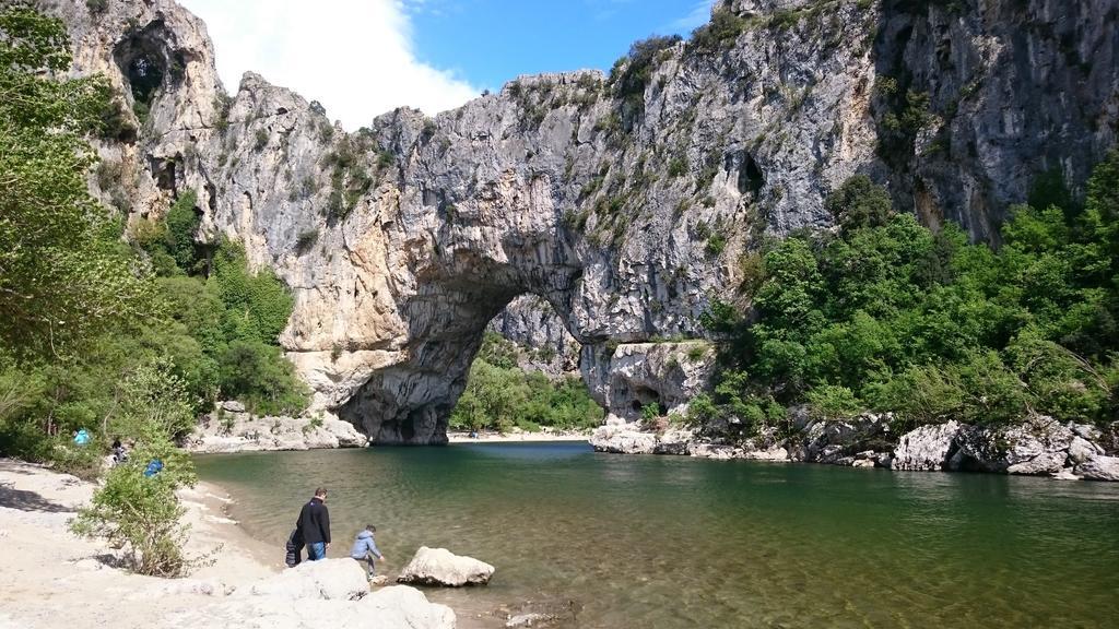 Ardeche - Gites Objectif Evasion Montréal Exterior foto